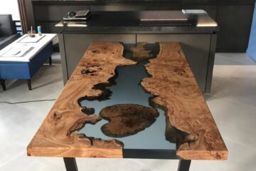 Кухонный стол из слэба дерева